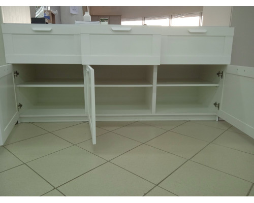 Скаген Тумба 3D3S с экспозиции